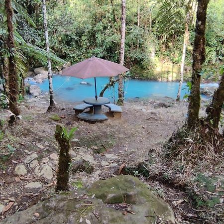 Cabinas Piuri Rio Celeste Exterior photo